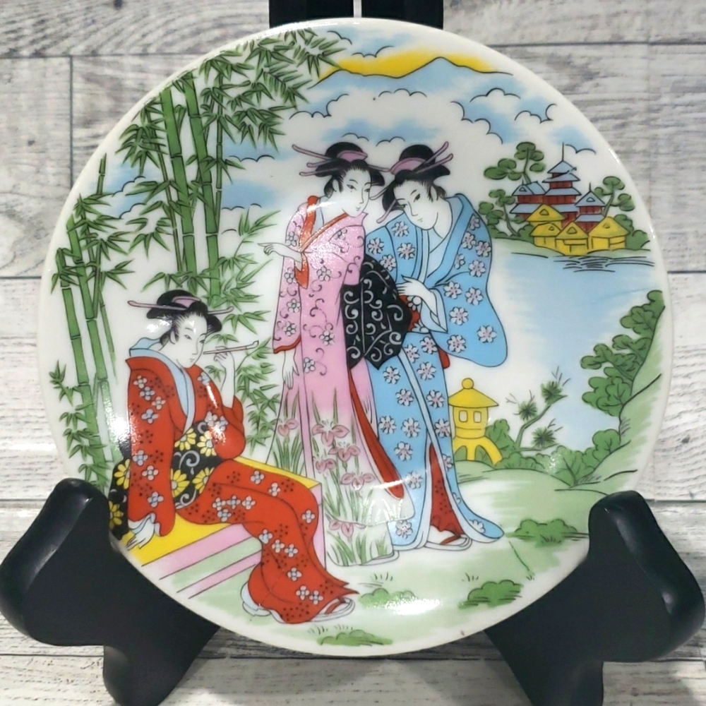 Tanaka Porcelain Plate